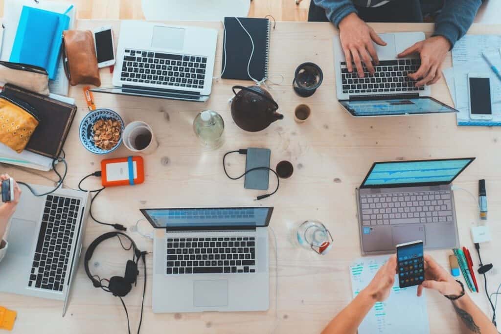 Image of Top Best Tips to Apply to Scholarships and College in 2025: A Comprehensive Guide and Best Tips for Winning Applications and Admissions